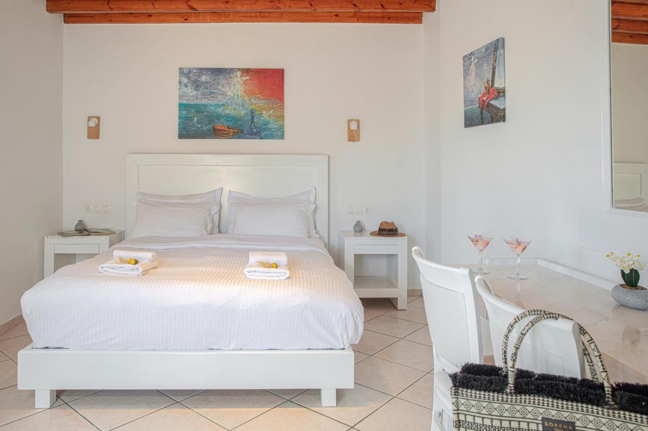 Corfostar Rooms Mykonos Town Exterior photo