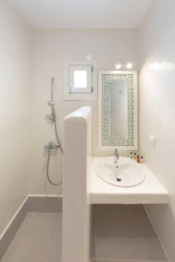 Corfostar Rooms Mykonos Town Exterior photo
