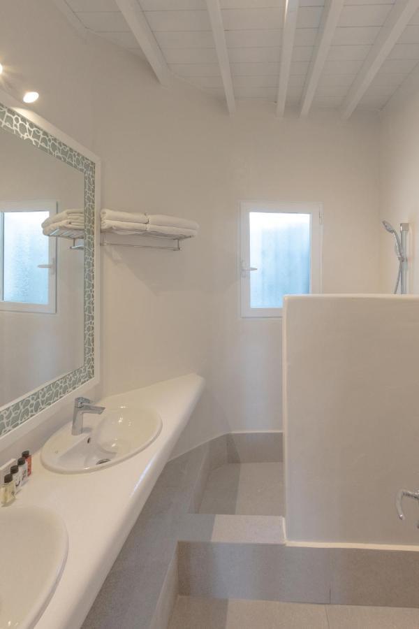 Corfostar Rooms Mykonos Town Exterior photo